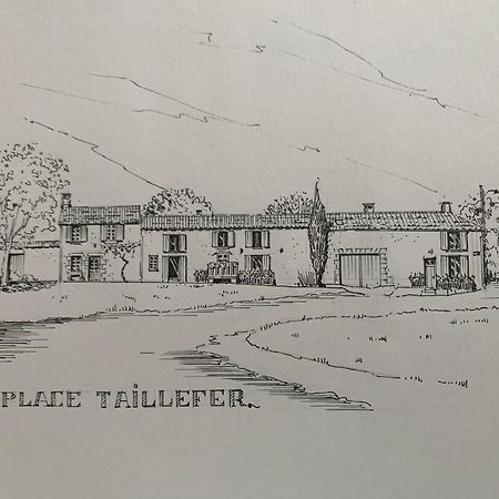 Charmant Studio meublé Montignac-Charente Extérieur photo
