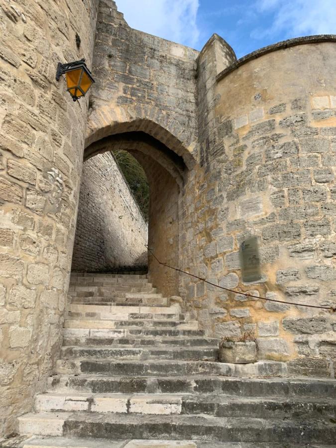 Charmant Studio meublé Montignac-Charente Extérieur photo